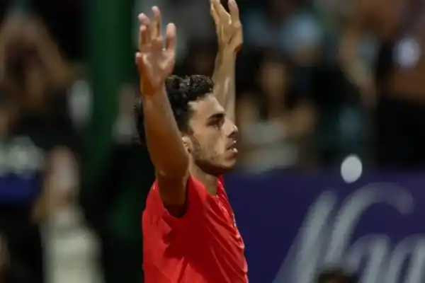 Cerúndolo debutó con un triunfo sufrido en el Masters 1000 de Shanghai