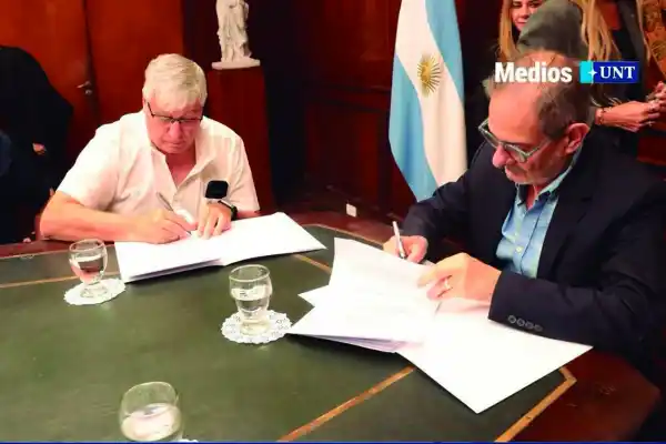 La UNT firmó contrato para construir el tercer comedor universitario