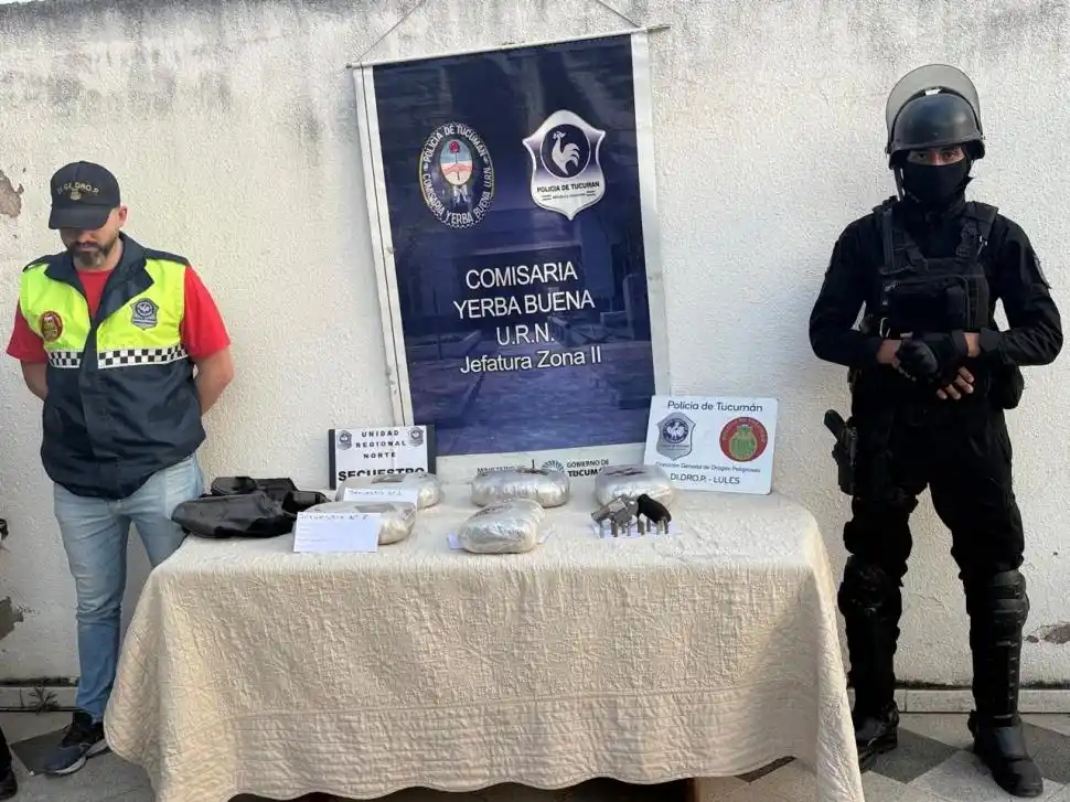 EN YERBA BUENA. La Policía encontró cinco kilos de marihuana en la casa de “Petiso David”, que no había participado en el tiroteo.