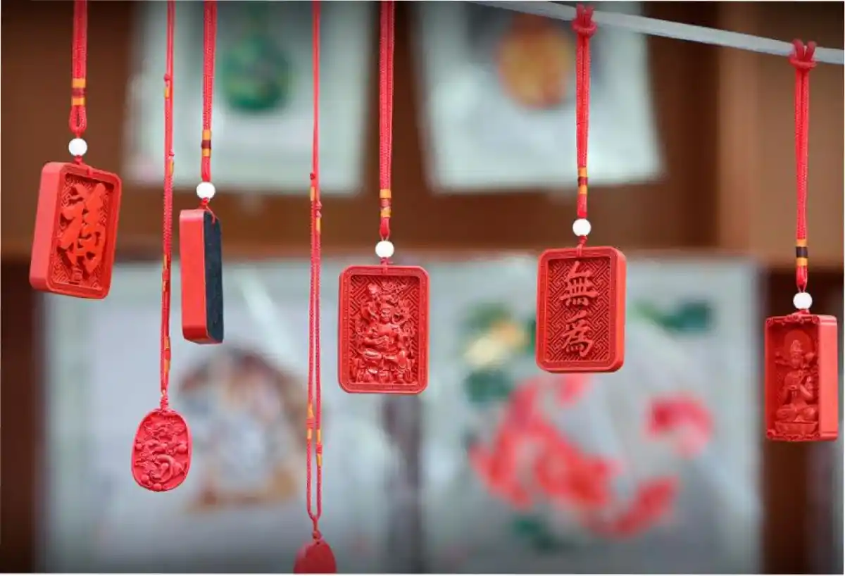 Los amuletos que cada signo necesitará en octubre.