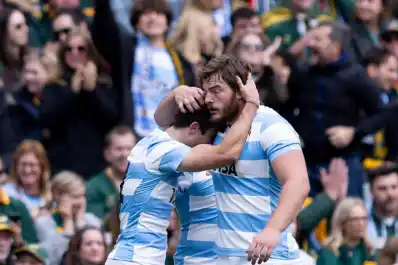 Los Pumas mejoraron mucho, pero Sudáfrica ganó otra vez y gritó campeón