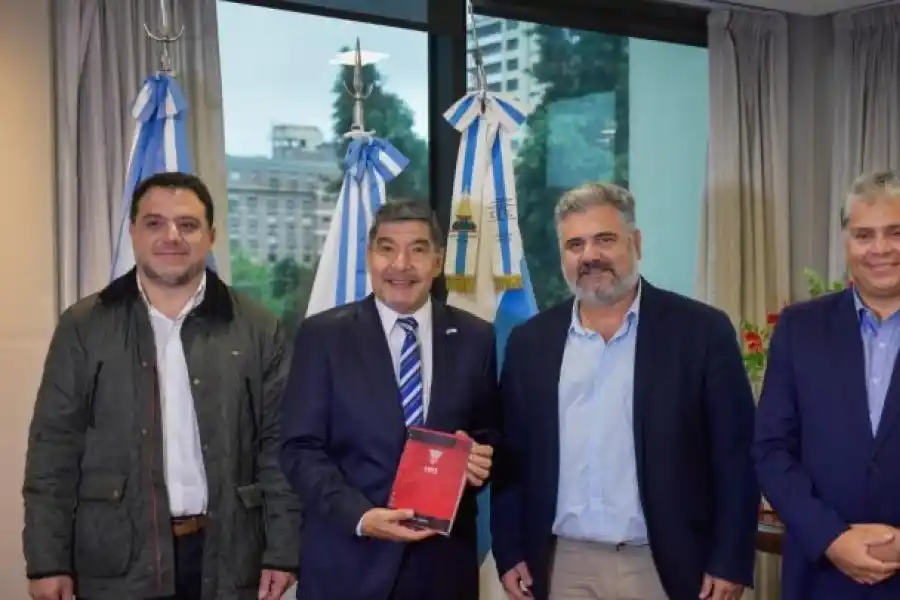 Polémica por Campo Norte: entre los terrenos de usos colectivos y los espacios cerrados para algunos