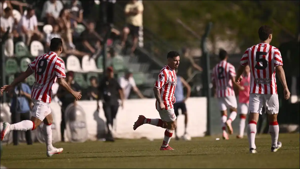 FASE DECISIVA. San Martín ajusta detalles para el partido único frente a Deportivo Morón del 12 de octubre, donde buscará seguir en carrera por el salto a la máxima categoría.