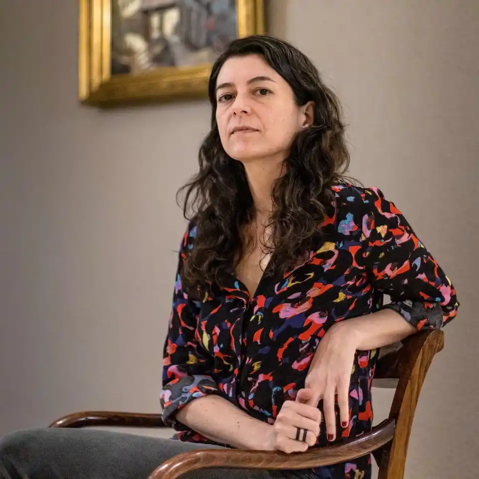 LA FAMILIA. Schweblin recuerda los libros que traía su madre y el diario que su abuelo le pedía escribir.