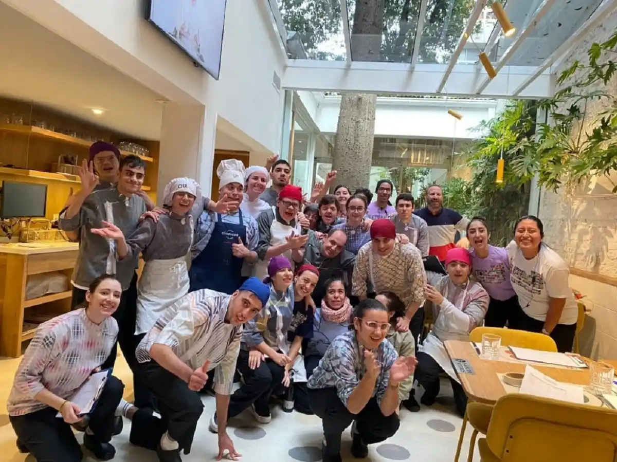 DESDE LA CAPITAL. En Alamesa la inclusión también es la especialidad de la casa. 