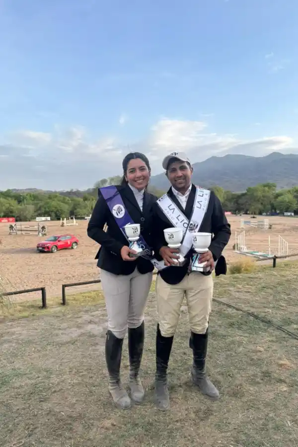 BUEN NIVEL. Anita Salguero se consagró subcampeona y Maxi Castellano fue campeón en dos categorías.
