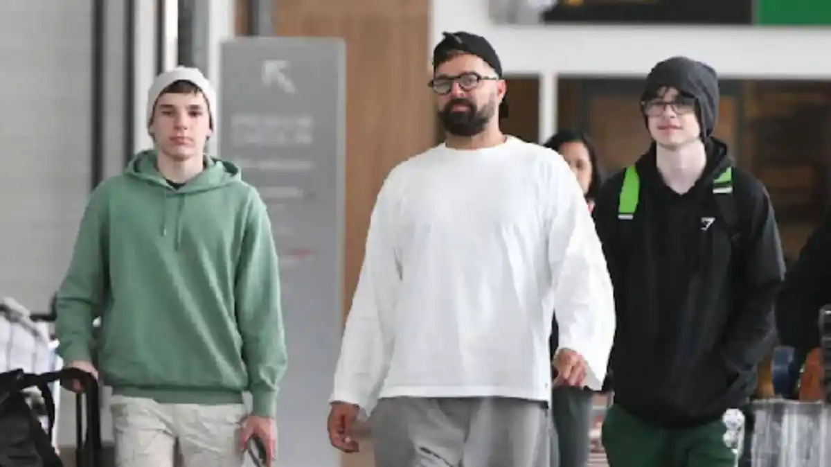 Así luce el hijo de Ricky Martin a los 17 años: debutó en el escenario y conquistó al público