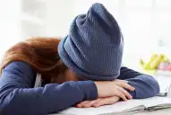 Éxito, esfuerzo y frustración: cómo impactan los discursos de productividad en la salud mental