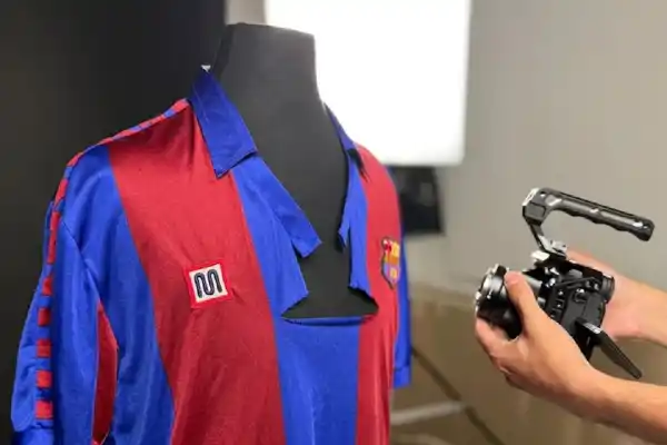 La camiseta de “La Batalla del Bernabéu” será la gran atracción en una subasta de objetos de Maradona