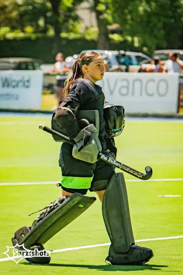 Sofía Odstrcil, la arquera de oro que sueña en grande desde Tucumán