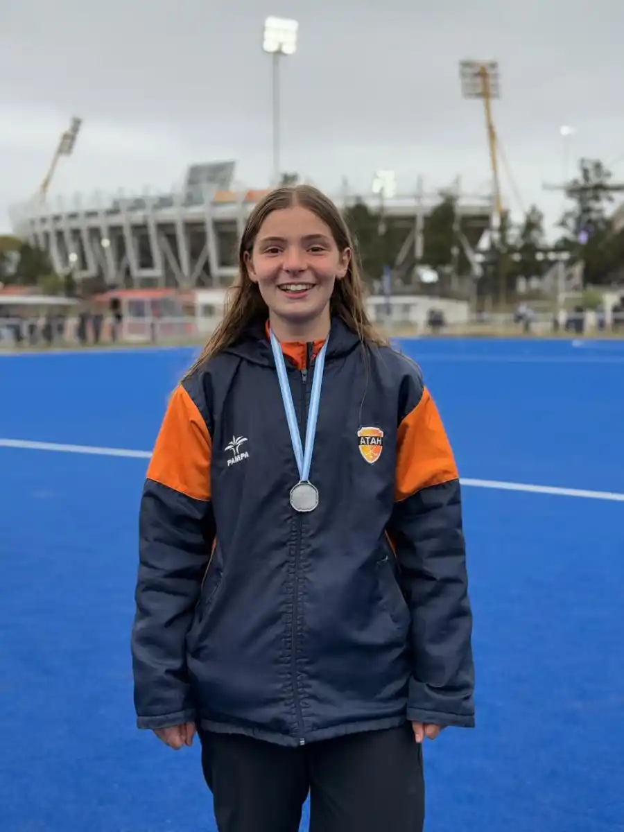 Sofía Odstrcil, la arquera de oro que sueña en grande desde Tucumán