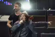 The Guardian criticó a Milei: Se hace pasar por estrella de rock, mientras la economía argentina se desploma