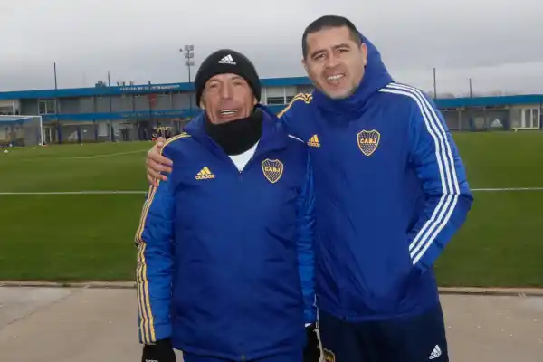 “Está devastado”: revelan cómo vive Juan Román Riquelme el duro momento de Miguel Ángel Russo