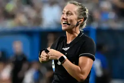 Quién es Tori Penso, la árbitra que dirigirá el amistoso entre Argentina y Venezuela