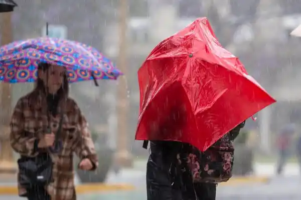 Cambio brusco del clima en Argentina: hay alerta por tormentas y vientos fuertes en varias provincias