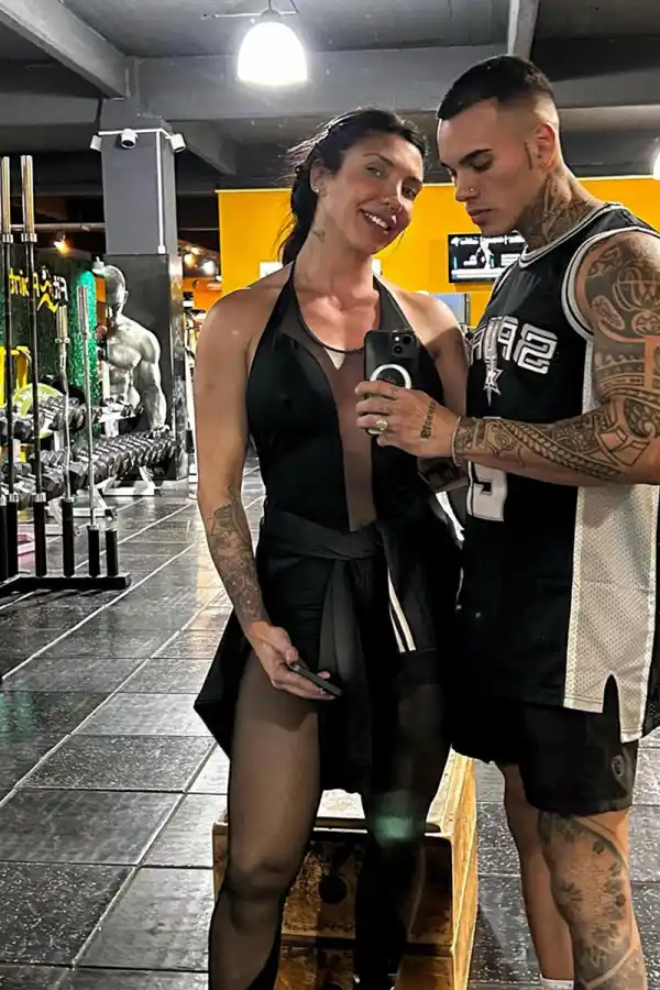 Andrea Lázaro junto a su ex pareja, Nico Bruni