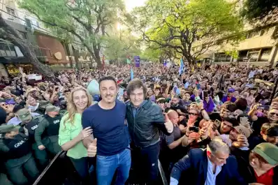 La llegada de Milei: Jaldo prepara su propio acto de ”bienvenida” y LLA se ilusiona