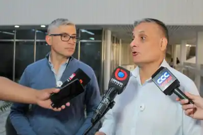 Presentan cuatro proyectos de alivio fiscal y simplificación para Pymes en la capital