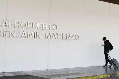Tras los problemas por los incendios, ¿cómo opera el aeropuerto Benjamín Matienzo y qué pasa con los vuelos?