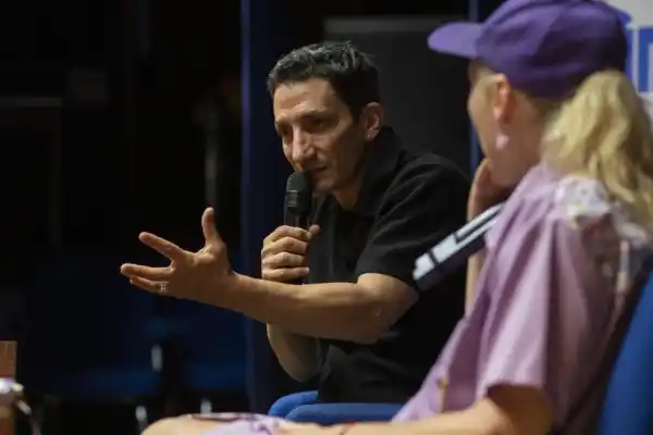 Juan Minujín en Tucumán: “Es importante contarnos nosotros mismos”