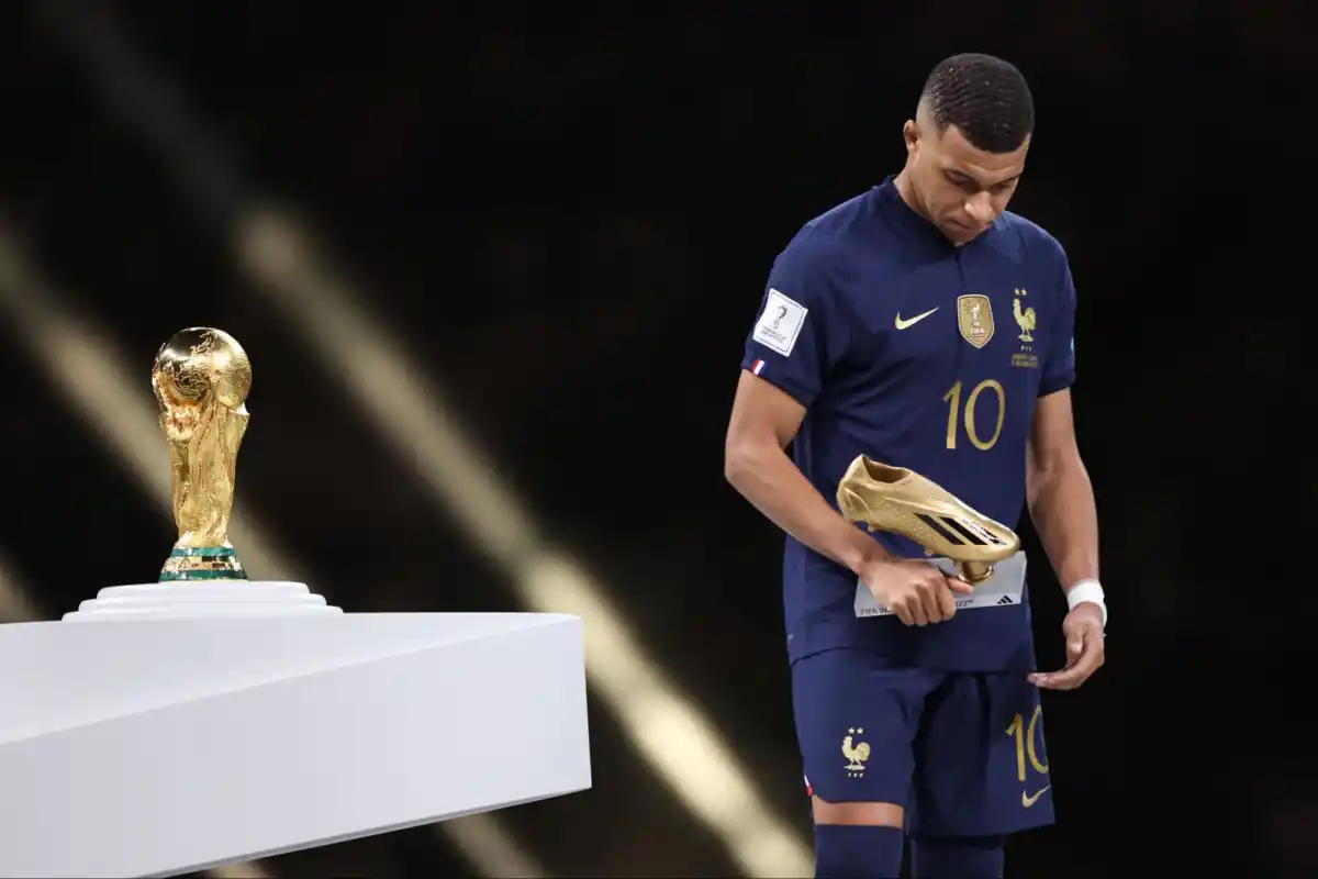 “Argentina mereció ganar, fue mejor en todo el partido”: la autocrítica de Mbappé sobre la final de Qatar