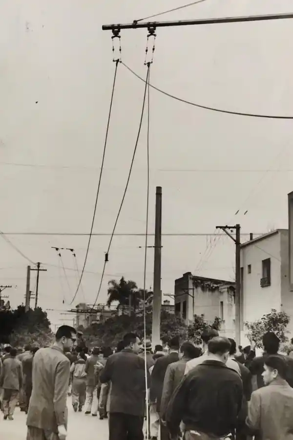 Recuerdos fotográficos: 1955. La tragedia del tren obrero en Italia y Rivadavia