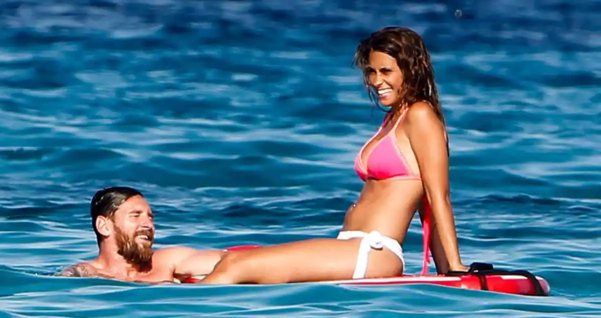 Antonela Roccuzzo sorprendió con sus últimos looks: moda relajada, elegante y versátil