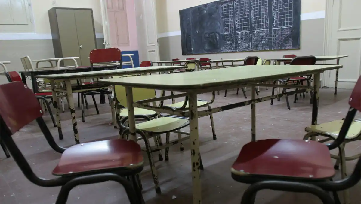 ¿Tengo clases? El paro docente se siente en las escuelas públicas de todo el país