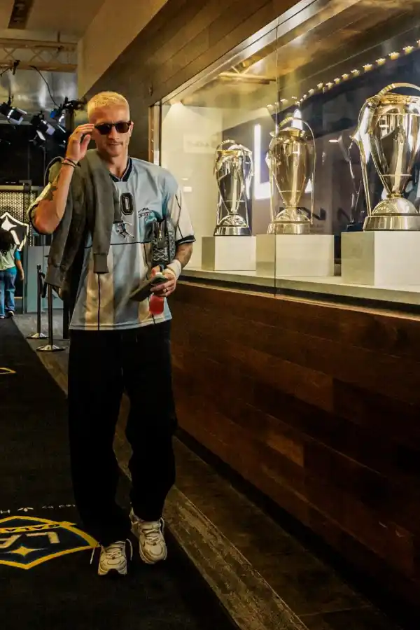 El histórico alemán que sorprendió al mostrarse con una camiseta de Diego Armando Maradona