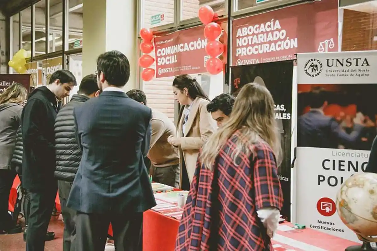 EXPO UNIVERSITARIA 2025. Habrá actividades interactivas, orientación vocacional y espacios para conocer más de 50 carreras. / UNSTA