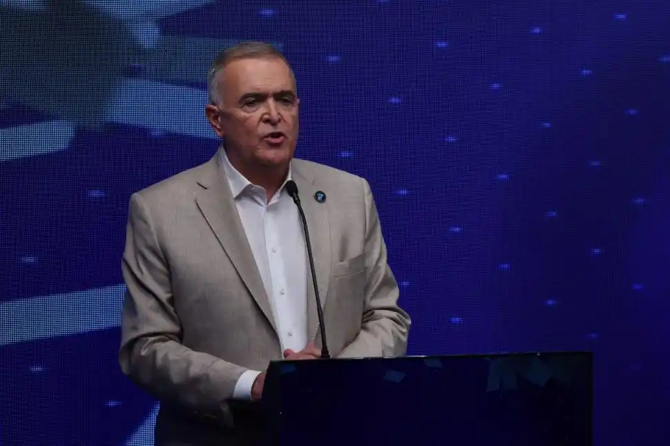 ¿Cómo llegan los frentes electorales al domingo 26?