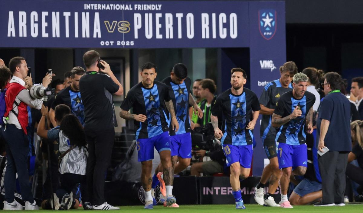 Alivio en el "Xeneize": Leandro Paredes no sumó minutos contra Puerto Rico y estará contra Belgrano