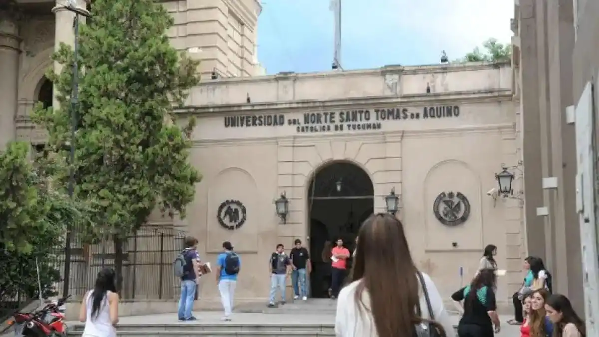 OPORTUNIDADES. La Unsta abrió nuevas convocatorias de pasantías en las organizaciones Farmacias del Pueblo y Casa Grande. 