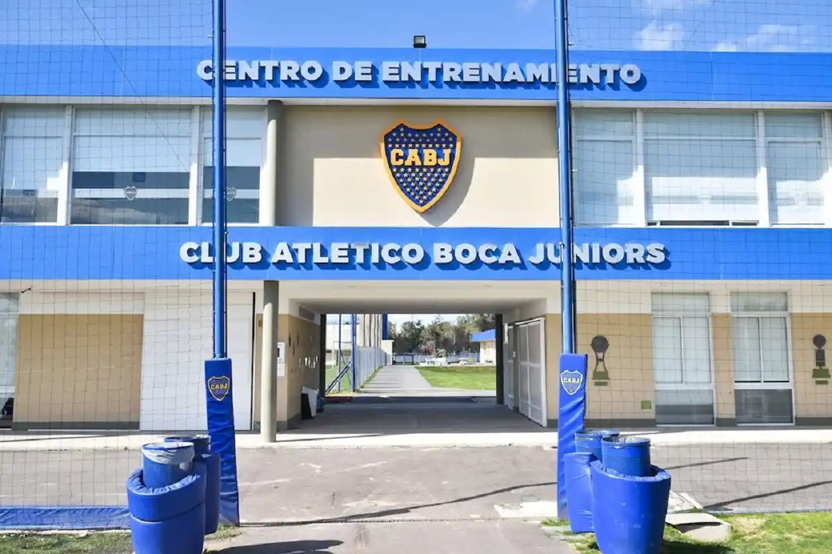 Boca Juniors renombrará el predio de Ezeiza y sorprende a todos: ¿qué eligió Román Riquelme?