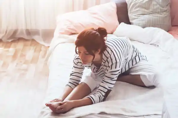 Un sencillo hábito matutino que puede cambiar tu día y ayudarte a bajar de peso