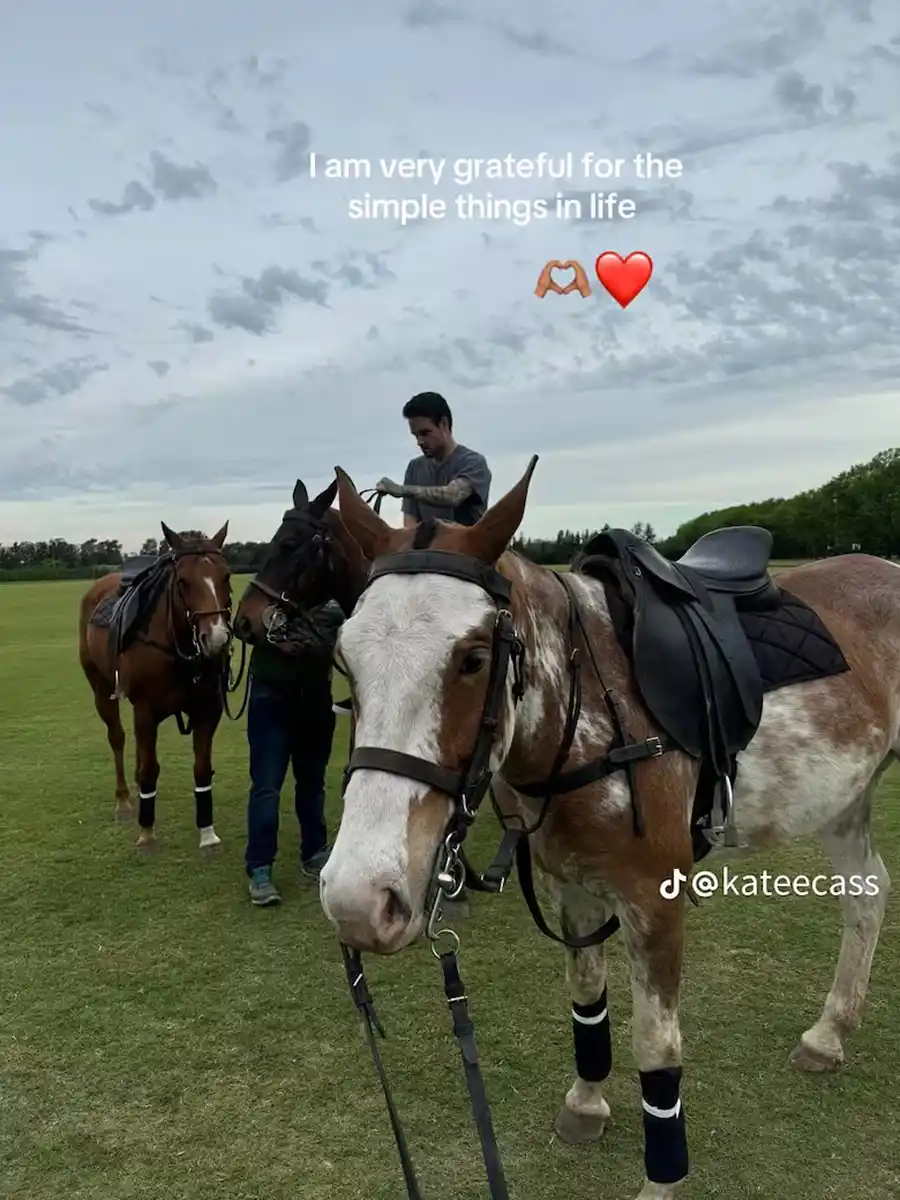 Liam Payne también aprovechó su estadía en Argetina para andar a caballo