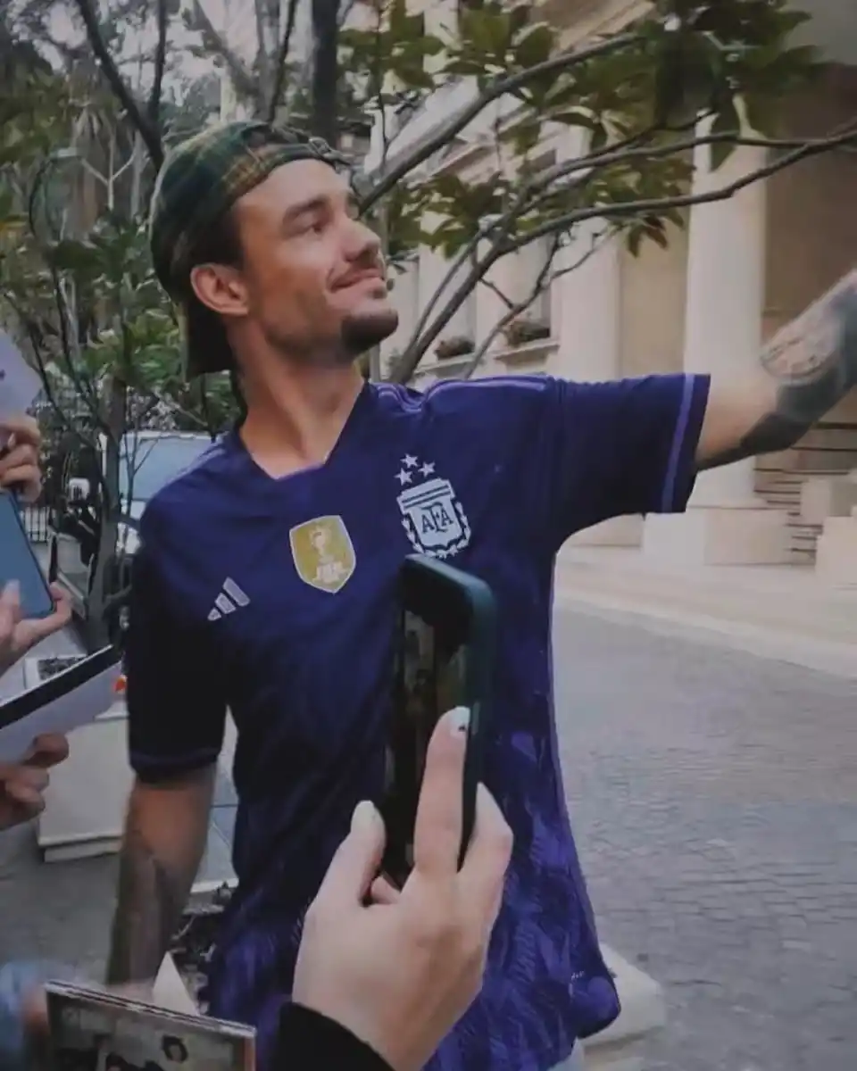 Liam Payne con la camiseta de la selección argentina días antes de su muerte