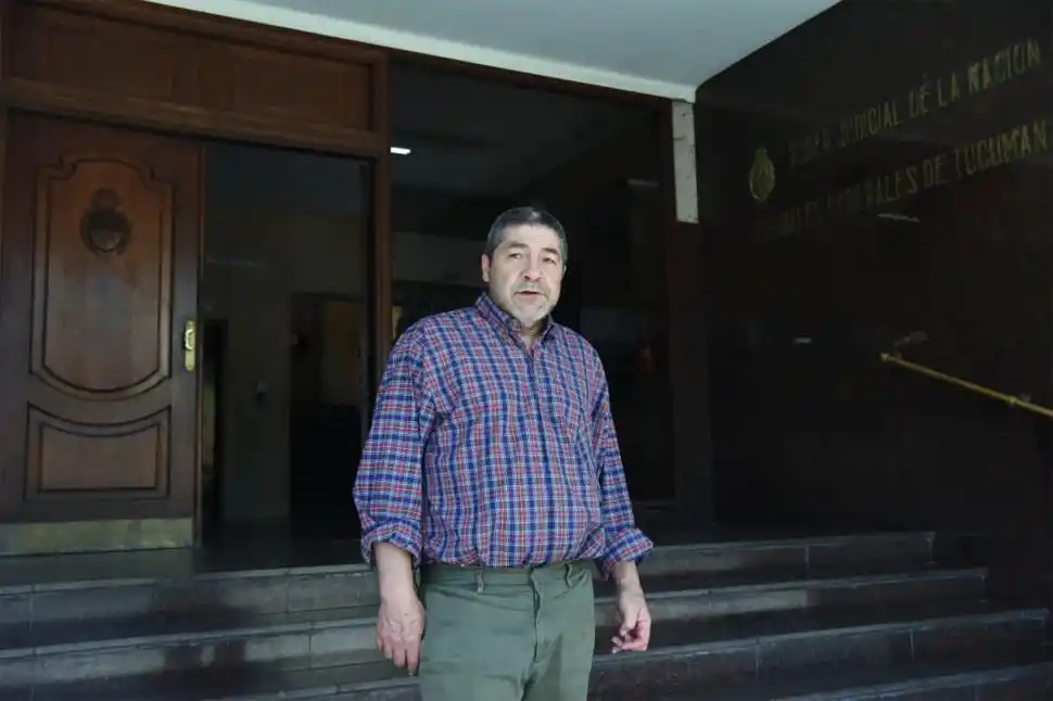 PRÓSPERO MARCELO SOSA. Está en conflicto con la UNT al menos desde 1998.