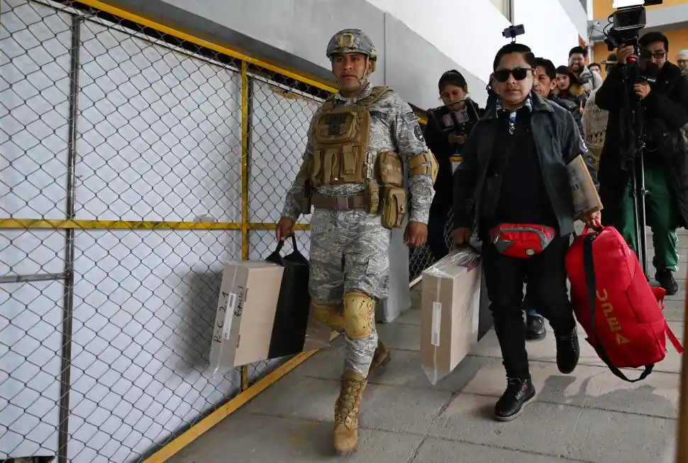 Rumbo al balotaje en Bolivia: una elección entre dos candidatos de derecha