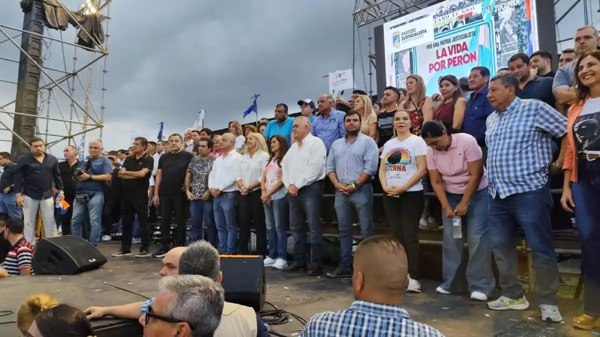 Llegó la intendenta Rossana Chahla