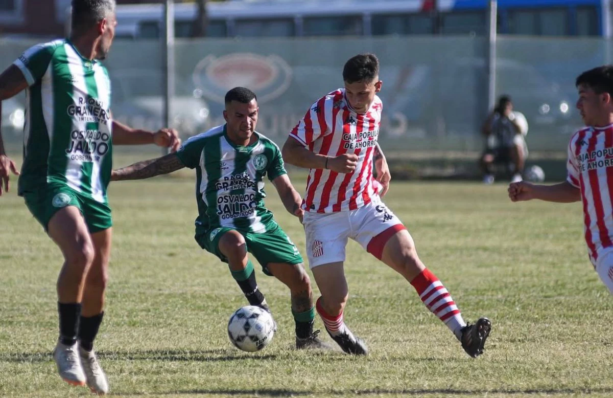 RODAJE. Lautaro Taboada terminó sumando minutos en el plantel liguista.