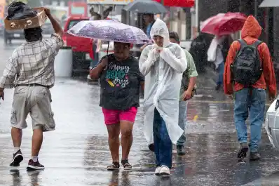 Alerta naranja en Tucumán y otras 10 provincias: pronostican tormentas y actividad eléctrica intensa