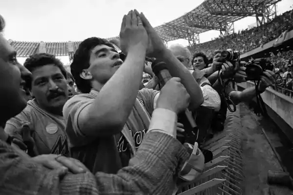 ¿Querés estudiar al 10? La UBA prepara el primer Congreso de Diego Maradona