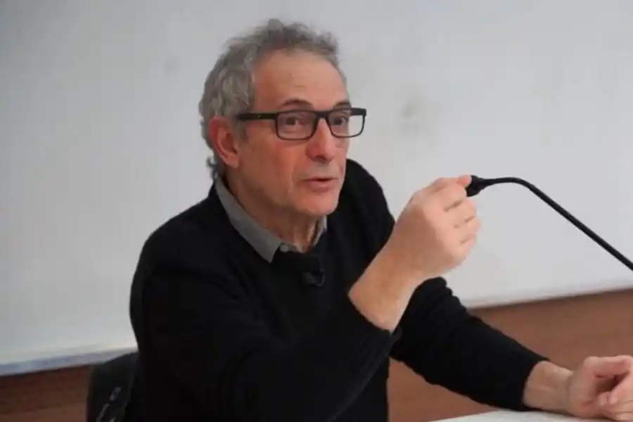 Suicidios en la adolescencia: “lo importante es no renunciar cuando no sabemos qué hacer”