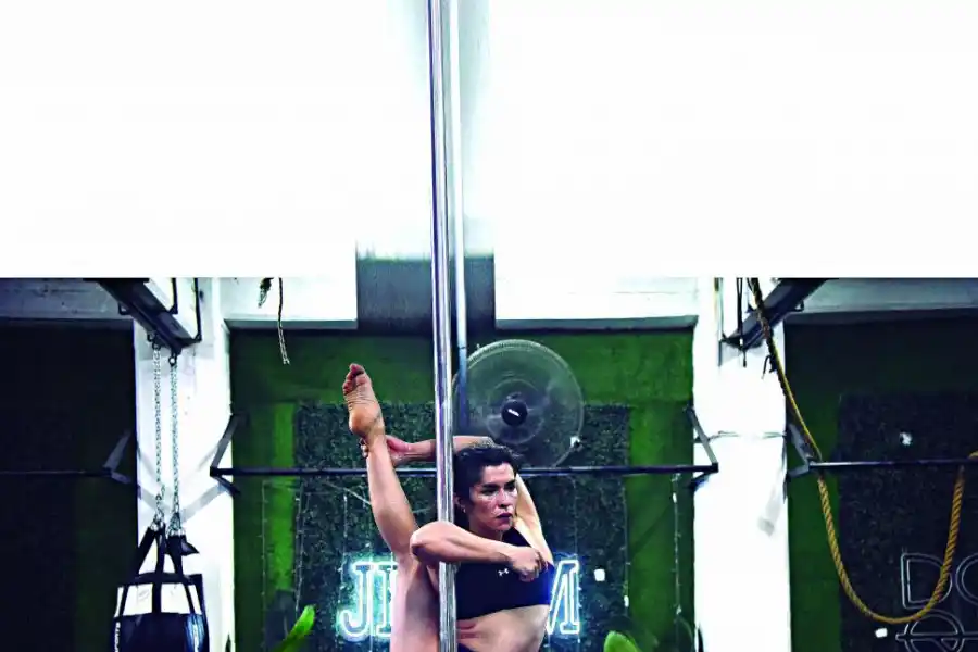 FLEXIBILIDAD. Julia destacó el aumento en su confianza.