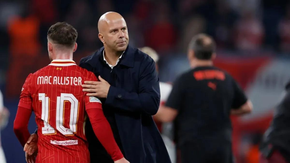 Cruce en Liverpool: Arne Slot respondió a las críticas de Alexis Mac Allister y pidió que recupere su nivel de campeón del mundo