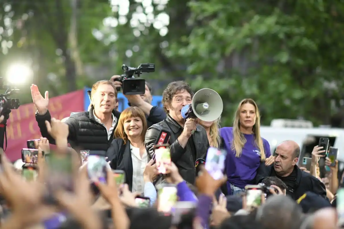 JAVIER MILEI, EN SANTIAGO