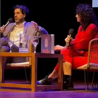 EN EL TEATRO ROSITA ÁVILA. Allí se organizó la presentación del libro.