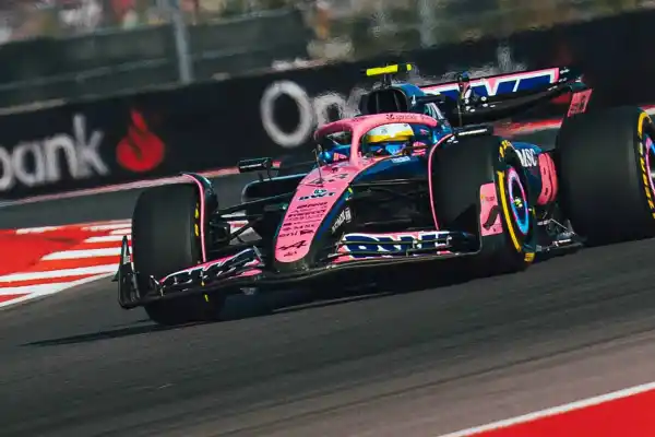 Franco Colapinto tiene mérito: llegó a la Q2 con un frágil Alpine