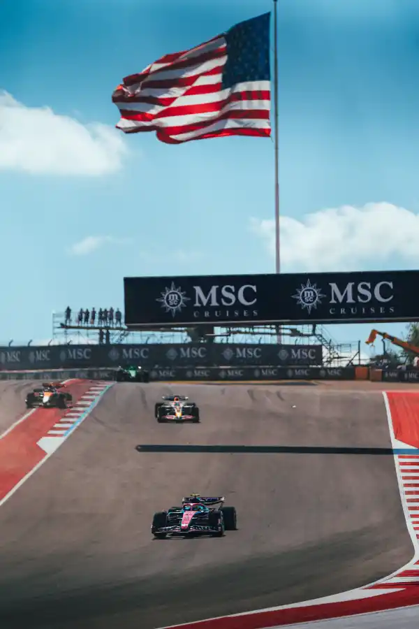 Franco Colapinto tiene mérito: llegó a la Q2 con un frágil Alpine